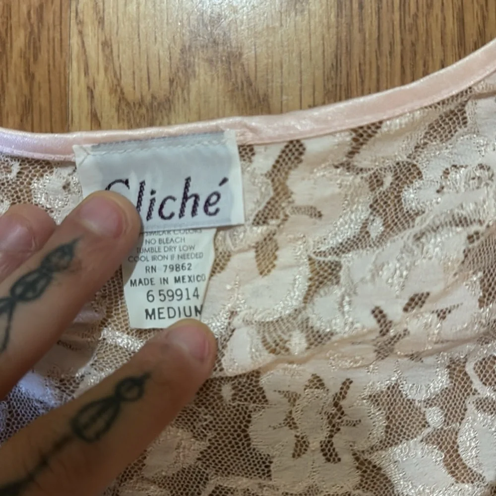 Vintage nighty - Picture 2 of 4